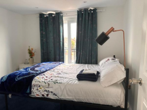 Quite room in Hornchurch near Romford station on Elizabeth line to and from Heathrow airport